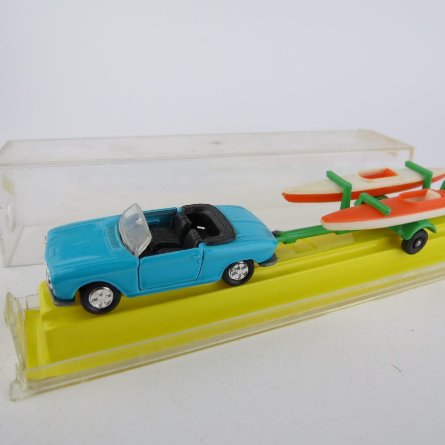 miniature majorette ancienne